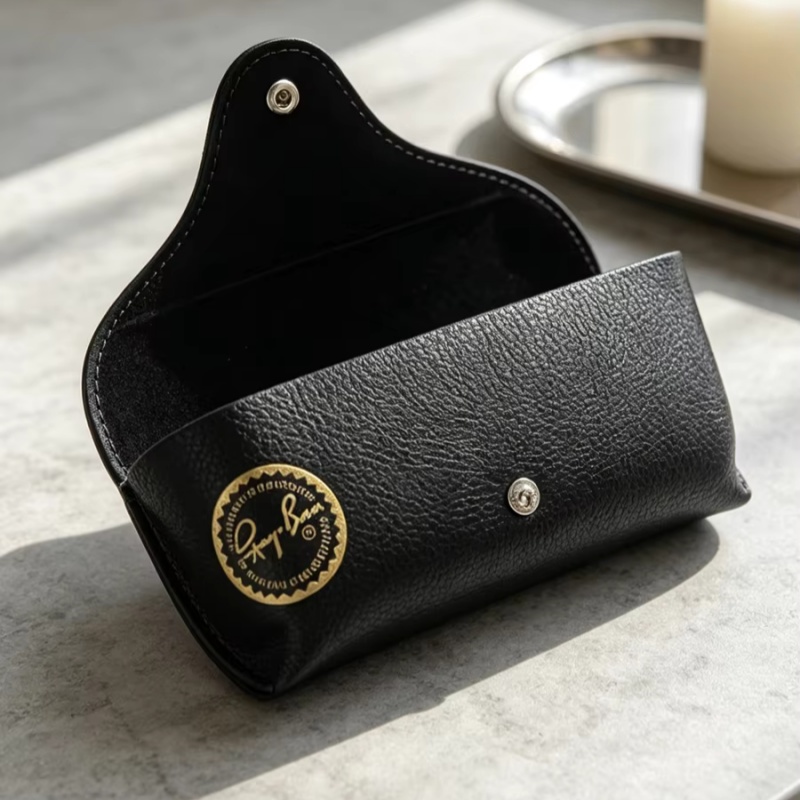 Кожаный чехол для солнцезащитн – обзор и цена Travel Accessories Pouch For Men